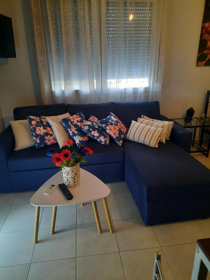 Park View Apartment In Paralia Dionisiou Екстериор снимка